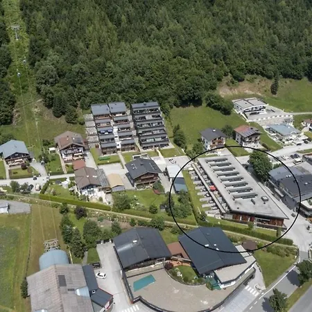 Residenz Wildkogelbahnen 1 Апартаменты *