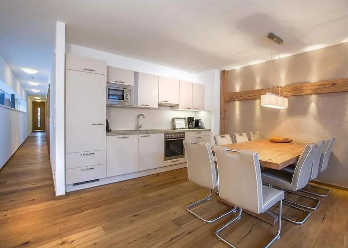 Residenz Wildkogelbahnen 1 *